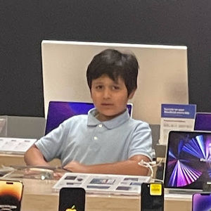 Meet your Posher, Ahmad